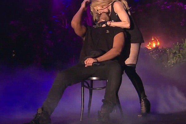 27831DD100000578-3036560-This_happened_Madonna_French_Kissed_Drake_onstage_at_Coachella_o-m-246_1428908924682